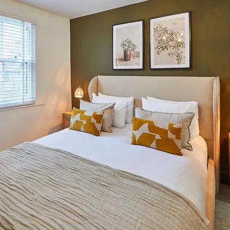 Nyaraló Toffee Crackle